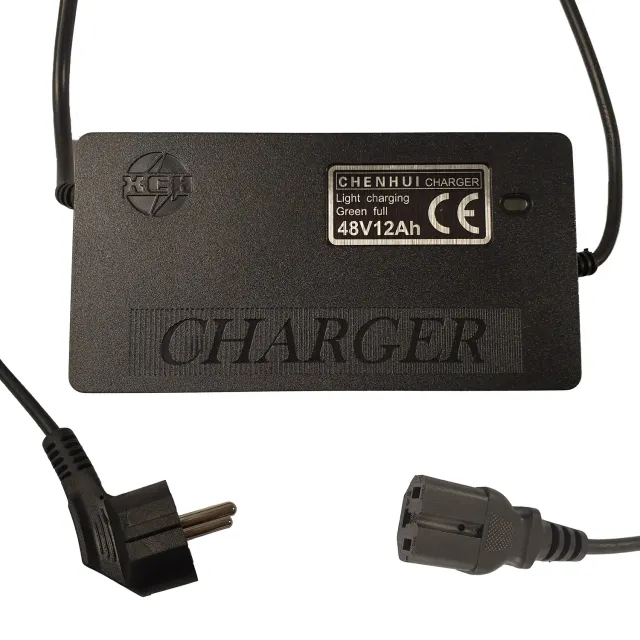 Skand lader 48V 12Ah blysyrelader