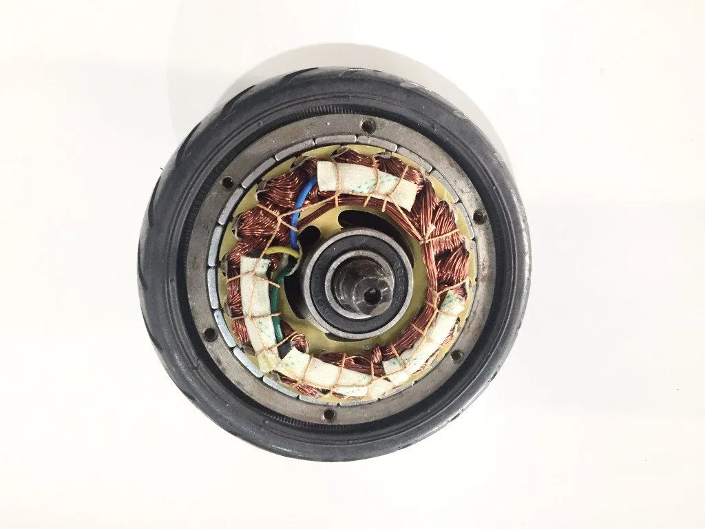 Zero 5" fordekk karbon sparkesykkel