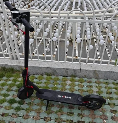 NanRobot H1 elsparkesykkel 350W 21 km rekkevidde