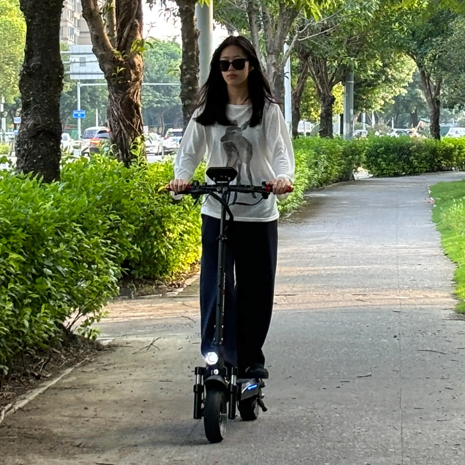 NanRobot T1 elsparkesykkel 800W uten sete 33km