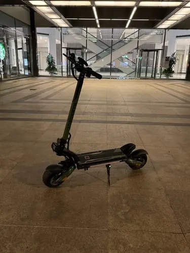 NanRobot D6+ Max elsparkesykkel uten sete 3000W 60V