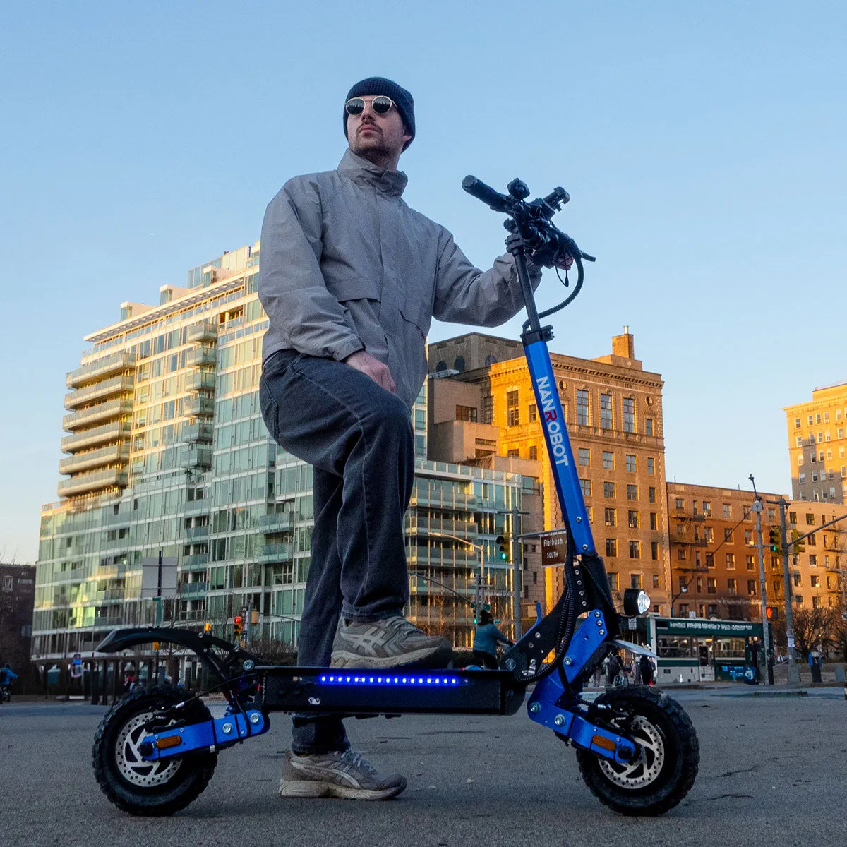 NanRobot D4+ Max elsparkesykkel 52V blå uten sete 2400W