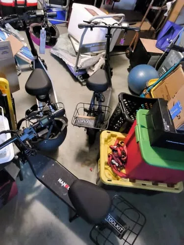 NanRobot M5 elsparkesykkel 36V 5.2Ah 350W grå sete