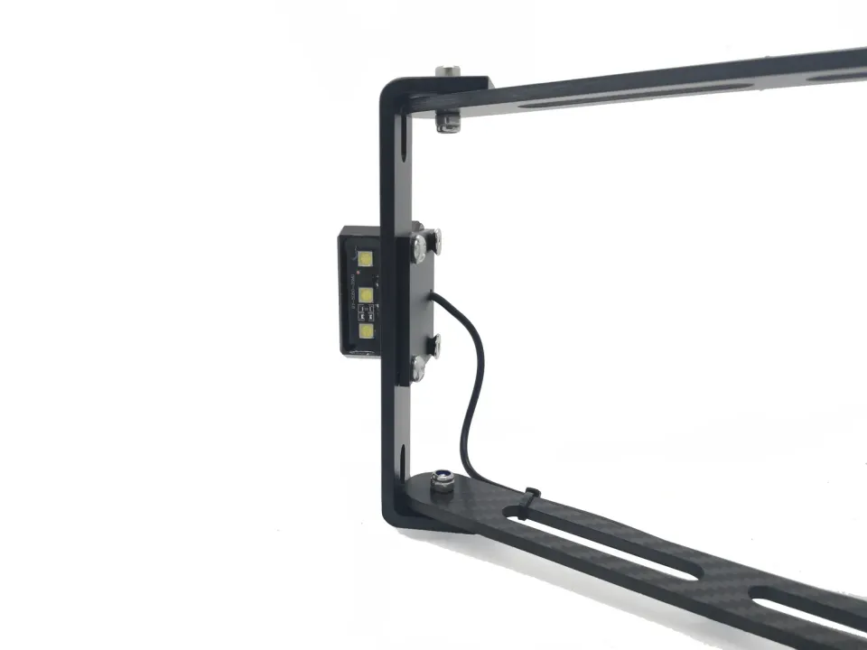 Zero skiltplateholder universal med LED