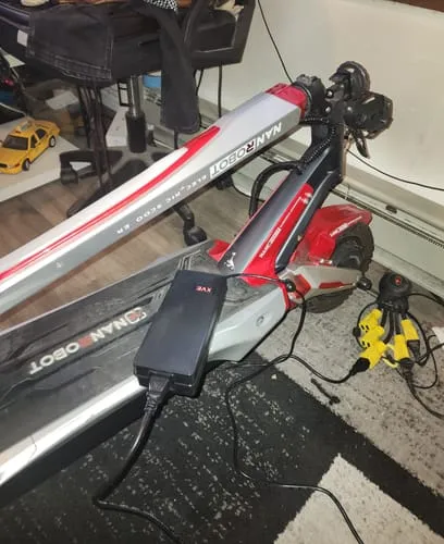 NanRobot hurtiglader 60V elsparkesykkel D6+ MAX hurtiglading