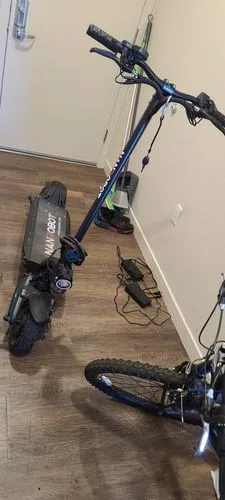 NanRobot D4+ elsparkesykkel lader original hurtiglading