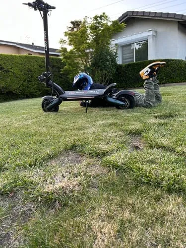 NanRobot D6+ Max elsparkesykkel uten sete 3000W 60V