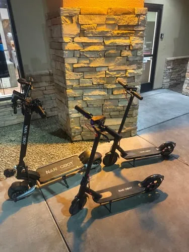 NanRobot H1 elsparkesykkel 350W 21 km rekkevidde
