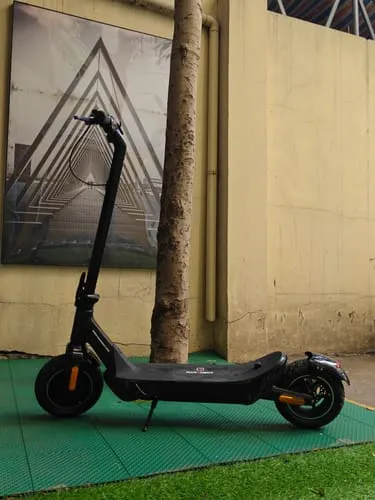 NanRobot C1 elsparkesykkel 500W 45 km rekkevidde